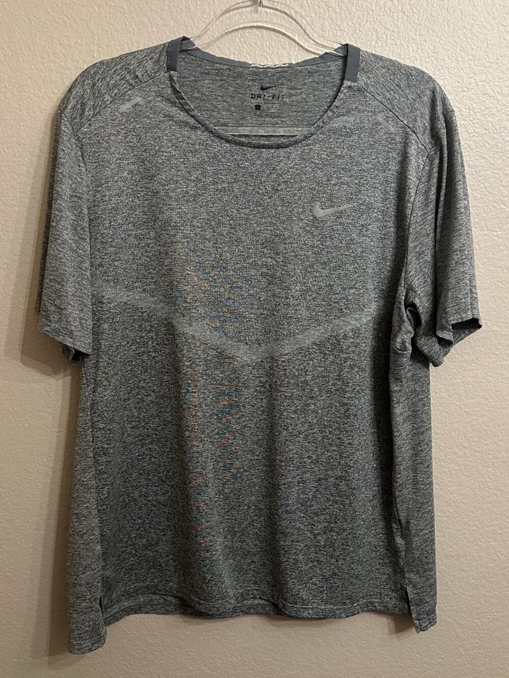 Nike Running Dri-Fit Men's Gray Short-Sleeve Performance Workout Tee